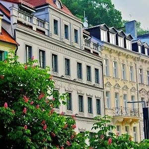 Hotel Renesance Krasna Kralovna, KLV